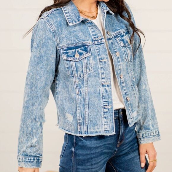 Jean Denim Distressed Acid Wash Raw Hem Jean Jacket - Picture 9 of 9